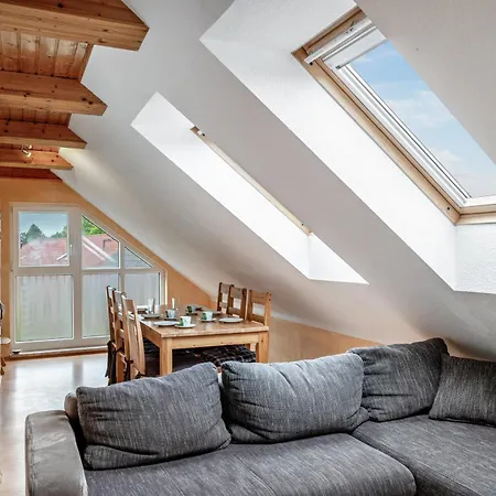 Fuer 6 Personen 70 M² *