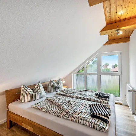 Fuer 6 Personen 70 M² *